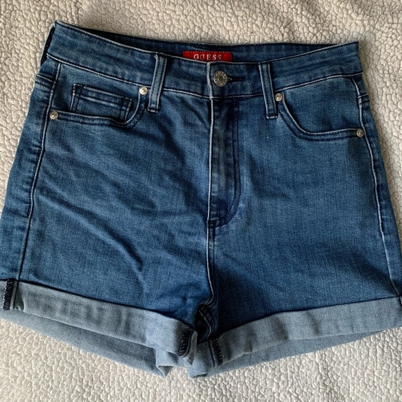 Guess jean shorts. - Picture 1 of 2